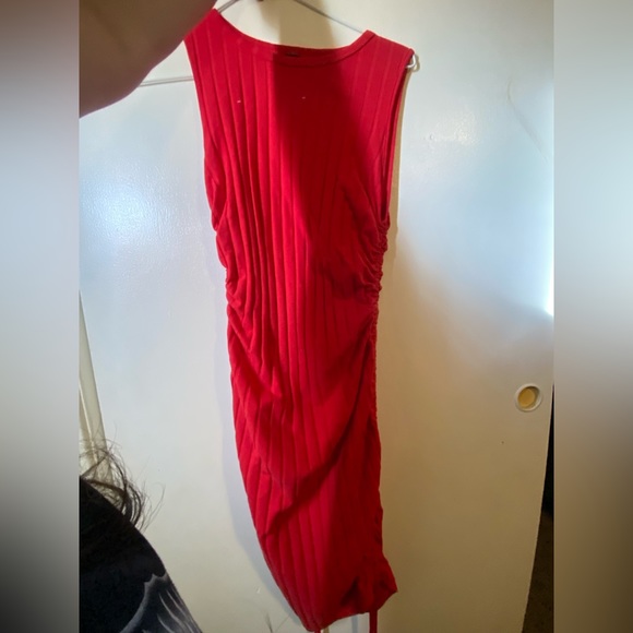 Tops - Picture 5 of 11